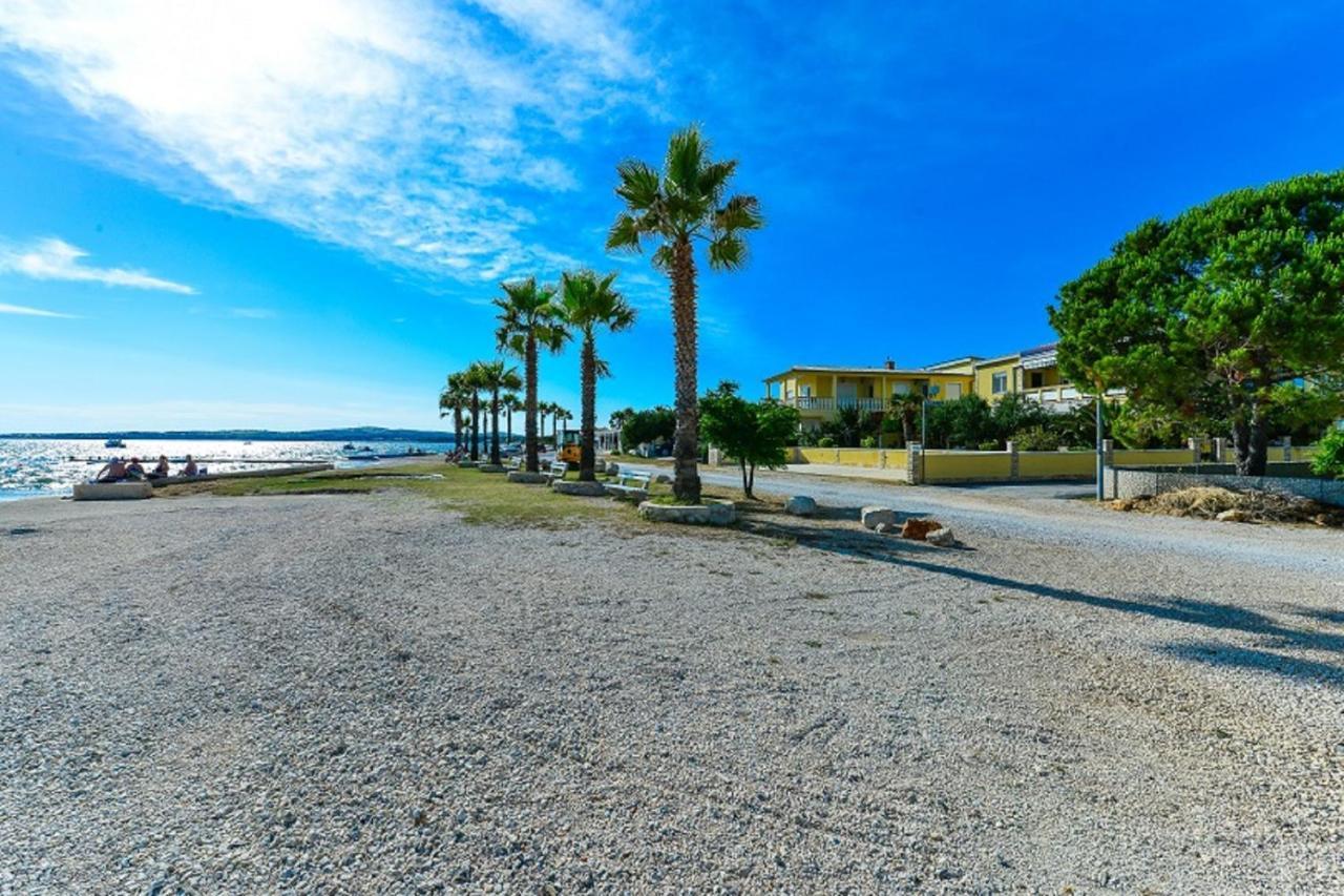 Apartment House Inga Vir Εξωτερικό φωτογραφία