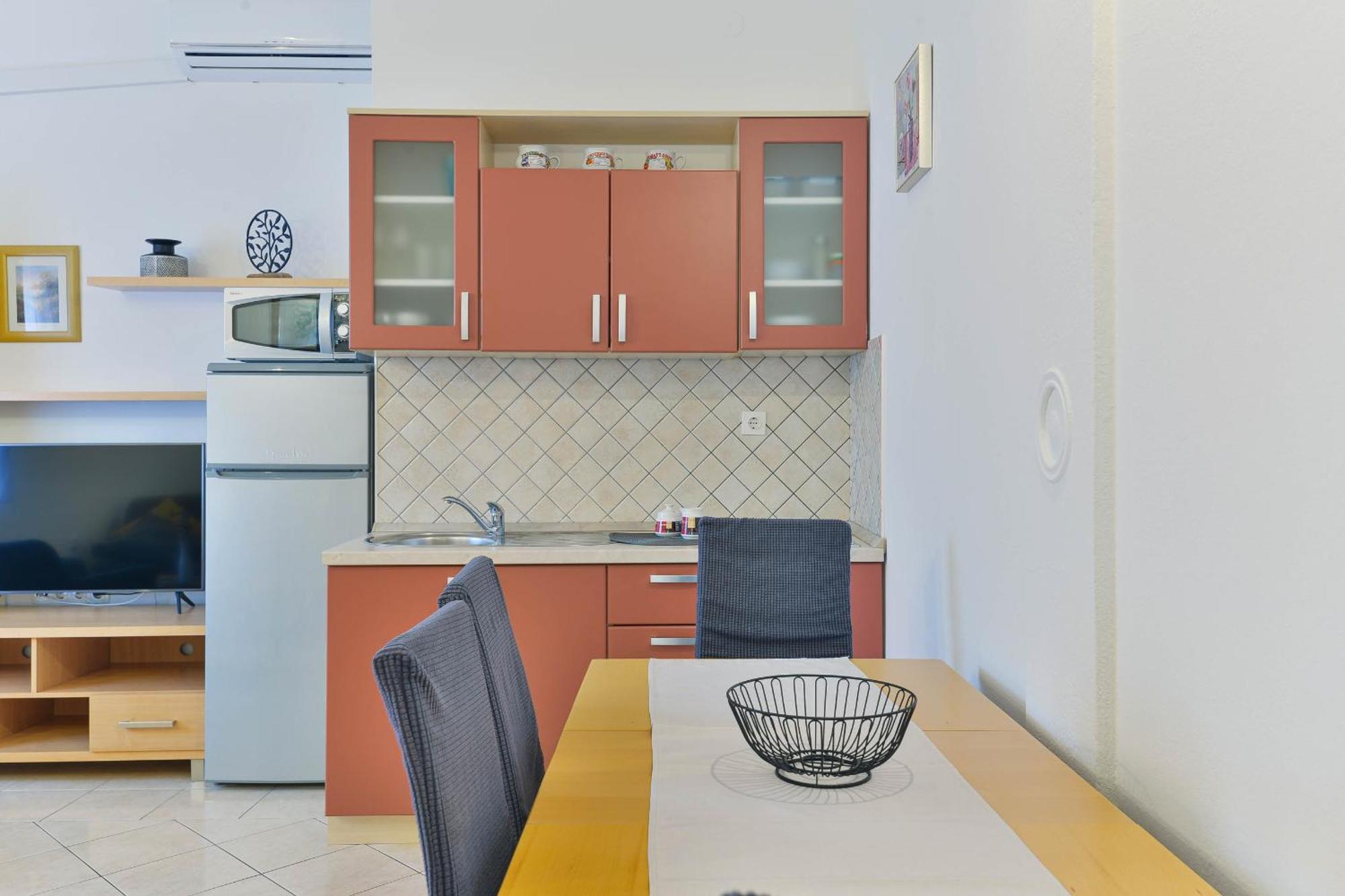 Apartment House Inga Vir Εξωτερικό φωτογραφία
