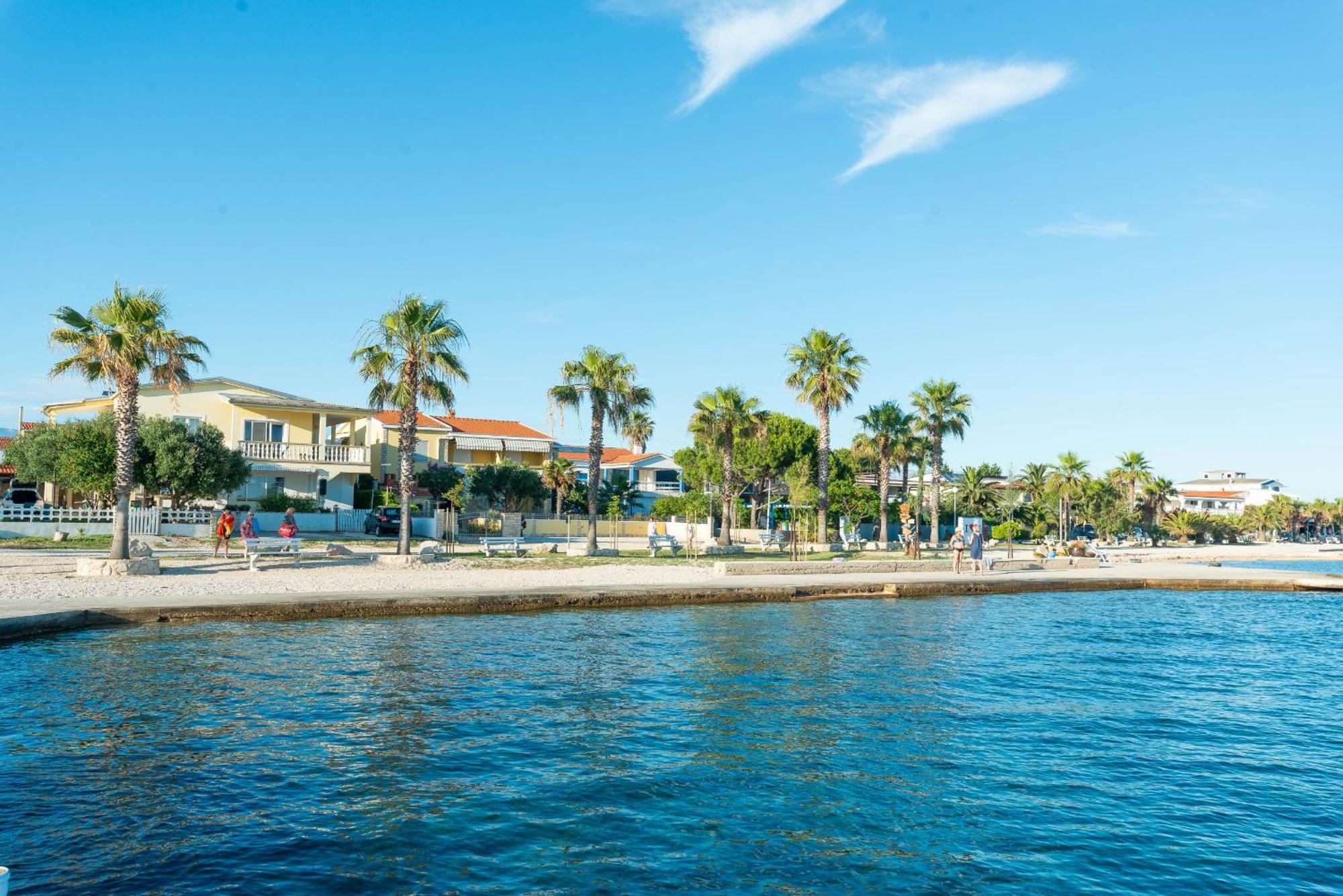 Apartment House Inga Vir Εξωτερικό φωτογραφία