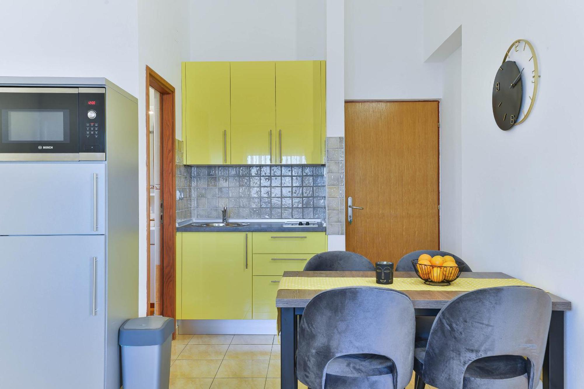 Apartment House Inga Vir Εξωτερικό φωτογραφία
